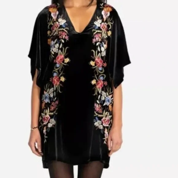 Johnny Was heavily embroidered “Isla” dress NWT - Picture 3 of 12
